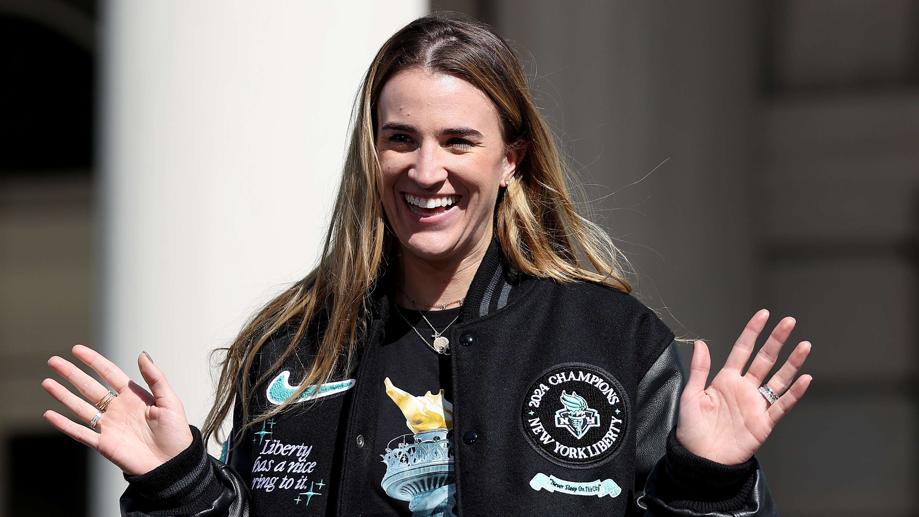 能是侯永永 能是侯永永